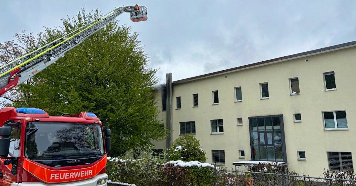 Ostschweiz: Ein Verletzter bei Brand in St. Galler Mehrfamilienhaus | blue News