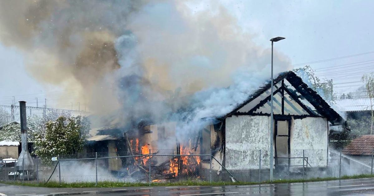 Bern: Sachschaden bei Brand in Frutiger Feuerwerksfabrik | blue News