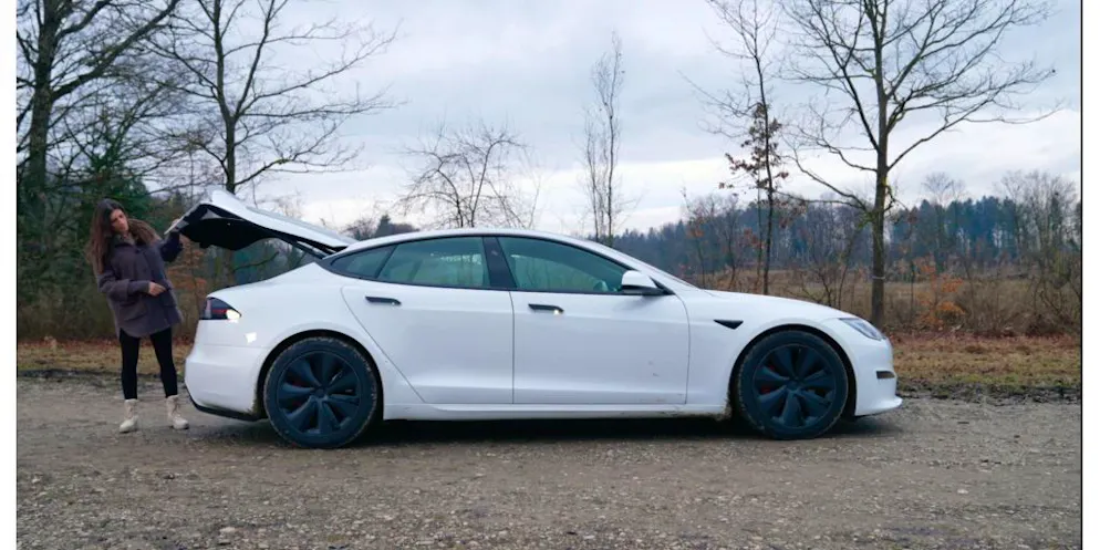 So viel Platz wie diese Limousine hat normalerweise nur ein SUV. -