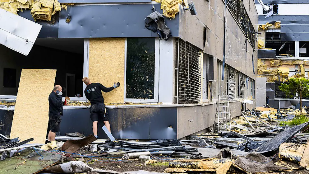 La tempête du 24 juillet avait occasionné des dégâts considérables, notamment au bâtiment de Sellita Watch (archives).