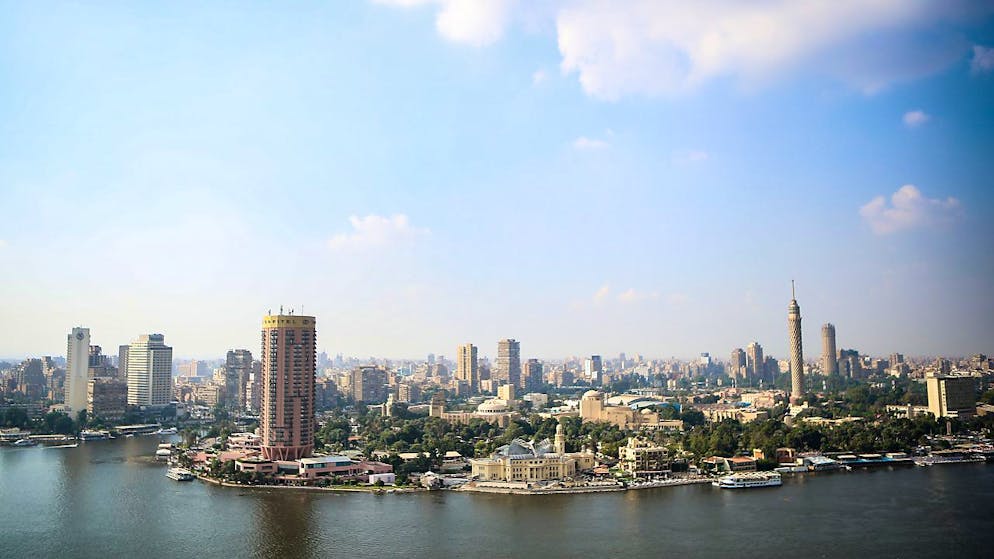 ARCHIV - Blick auf den Cairo Tower (R) und die Oper (M) auf der Insel Gezira, umgeben vom Nil. Foto: Gehad Hamdy/dpa