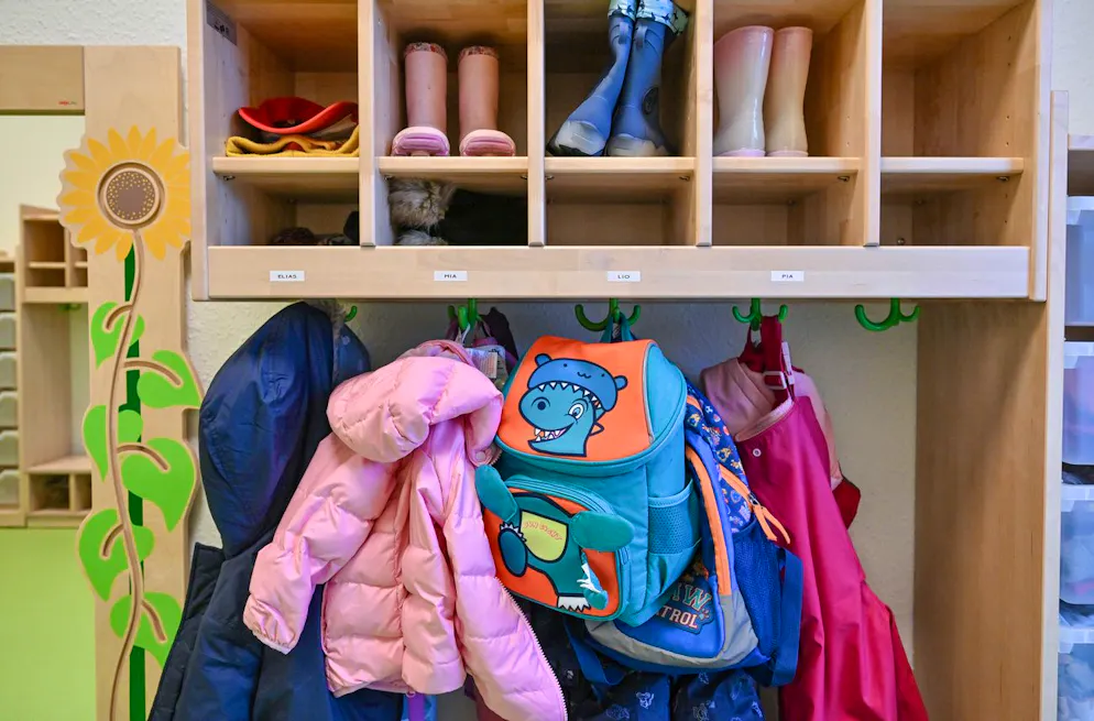 Kindergärtner müssen in Thalwil künftig herumchauffiert werden. 