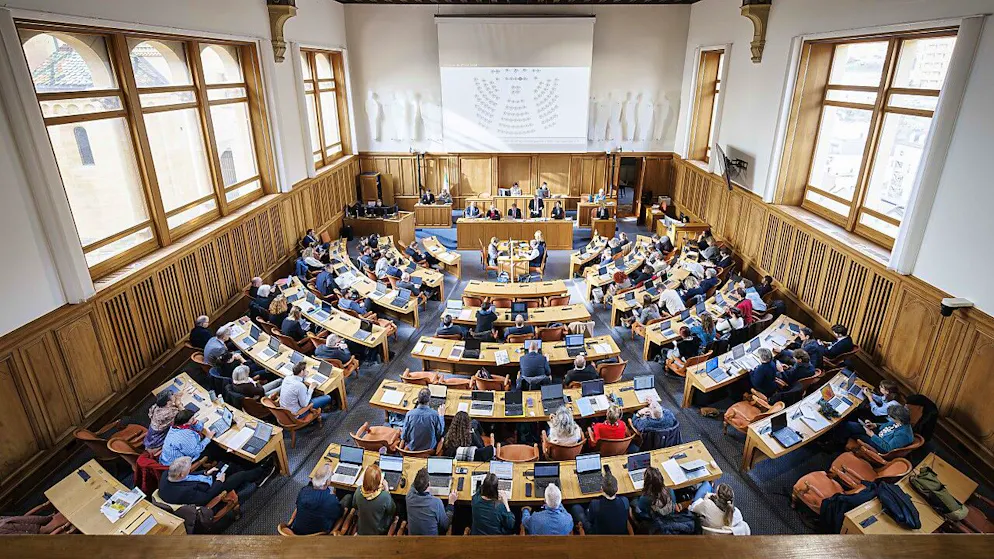 Le Grand Conseil neuchâtelois a approuvé deux injonctions au Conseil d'Etat pour améliorer la situation du Service de la protection de l'adulte et de la jeunesse (archives).