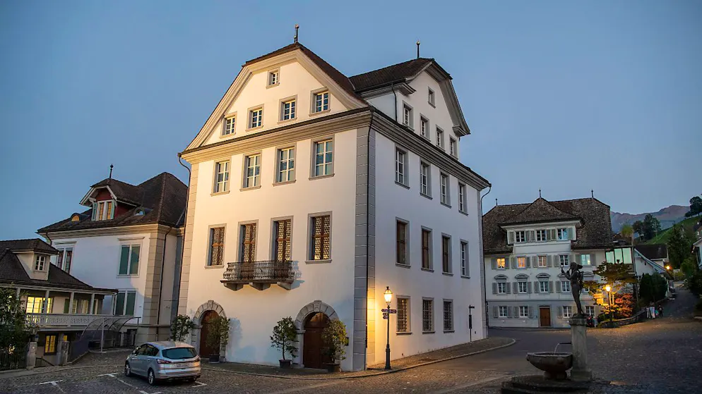 Das Rathaus in Stans, der Tagungsort des Landrats. (Archivaufnahme)