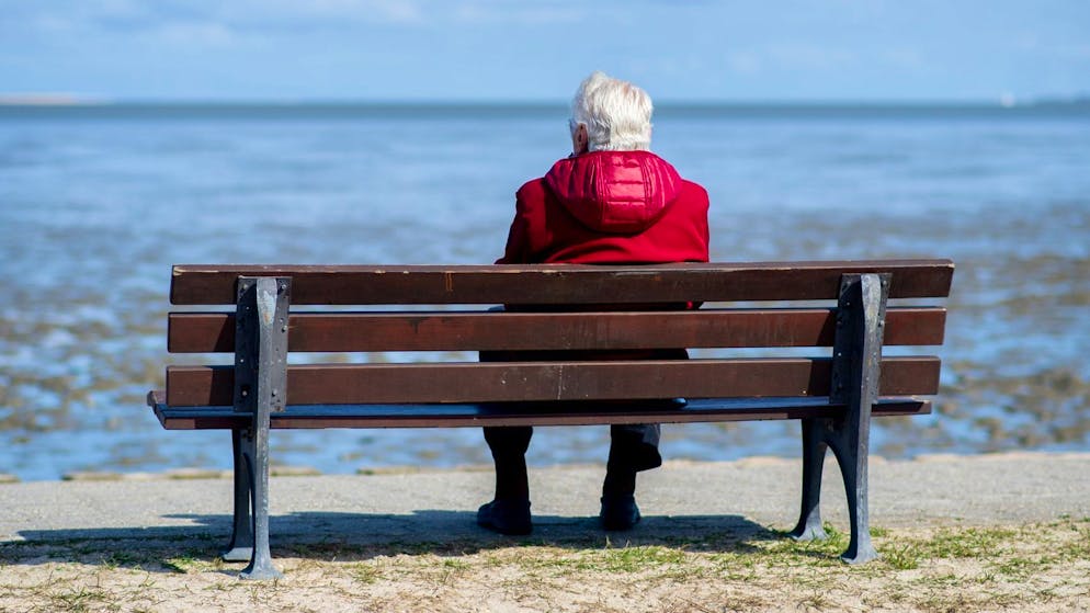 2023 verlor ein Schaffhausener seine Frau. Ihre freiwilligen Einzahlungen in die Pensionskasse waren wohl umsonst. (Symbolbild)