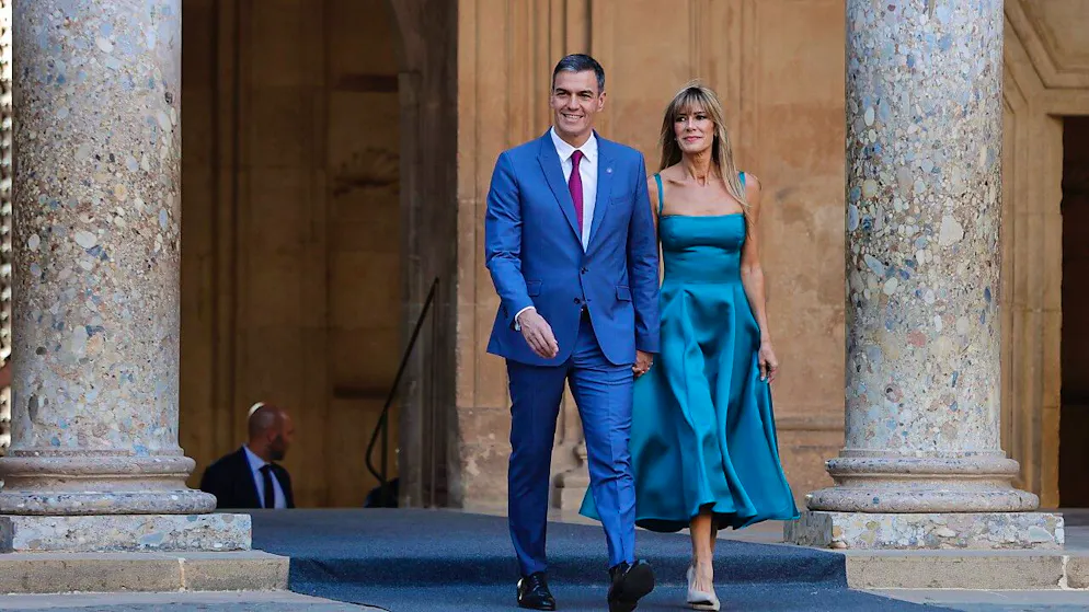 ARCHIV - Pedro Sánchez und seine Ehefrau Begoña Gómez. Foto: Álex Cámara/EUROPA PRESS/dpa