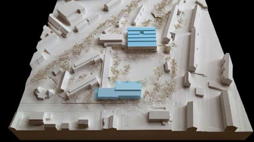 Riehens Schulanlagen werden erweitert - zum Beispiel am Standort Niederholz. Dort ist eine Erweiterung des einen Trakts sowie eine Aufstockung der Turnhalle vorgesehen.