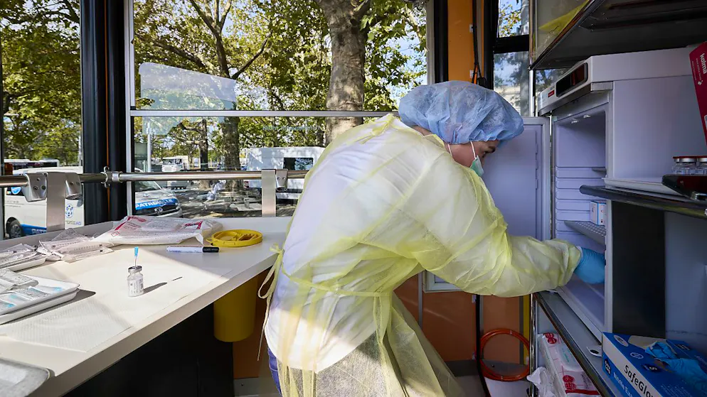 Le projet d'accord de l'OMS sur les pandémies inquiète l'organisation souverainiste Pro Suisse.