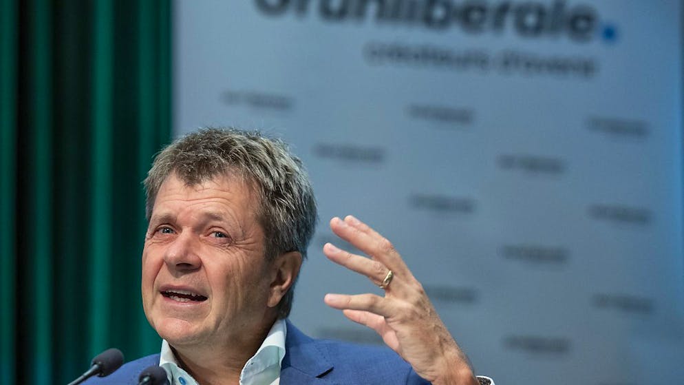 An der von Parteipräsident Jürg Grossen geleiteten Delegiertenversammlung der Grünliberalen wurde für den 9. Juni einzig zum Energie-Mantelerlass die Ja-Parole gefasst. (Archivbild)