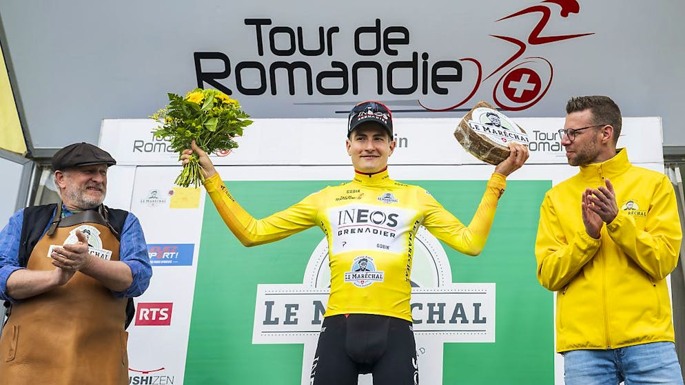 Der Champion Carlos Rodriguez lässt sich feiern