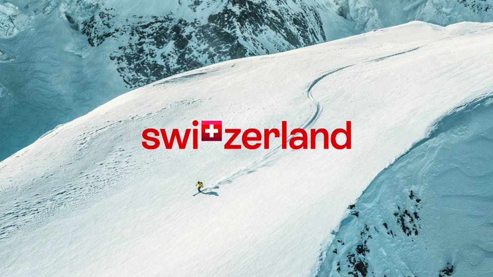 Pour Suisse Tourisme, le nouveau logo "Switzerland" - exclusivement en anglais – "constitue la base logique pour la marque de la destination de vacances et de voyage qu’est la Suisse".