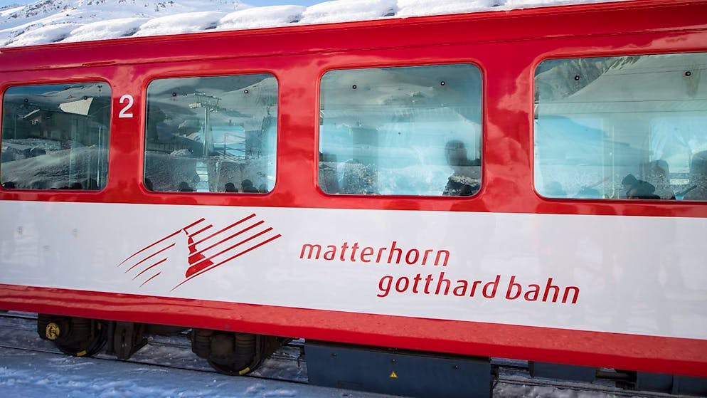 Die Matterhorn-Gotthard Bahn meldete einen Bahnunterbruch zwischen Disentis/Mustér und Sedrun wegen eines Brandes in Gleisnähe. (Archivbild)