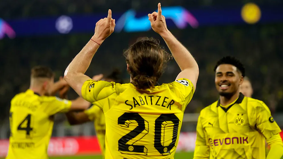 Der unbeständige BVB steht an der Pforte zum Champions-League-Final - Gallery. Borussia Dortmund ist trotz durchwachsener Saison nur noch zwei Spiele vom Champions-League-Final entfernt