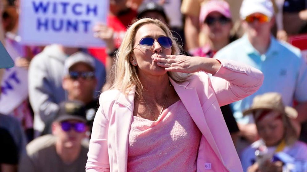 ARCHIV – Repräsentantin Marjorie Taylor Greene bei einer Wahlkampfveranstaltung in Waco, Texas. Foto: Nathan Howard/FR171771 AP/dpa