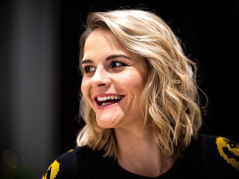 Wird Hazel Brugger ESC-Host? (Archivbild)