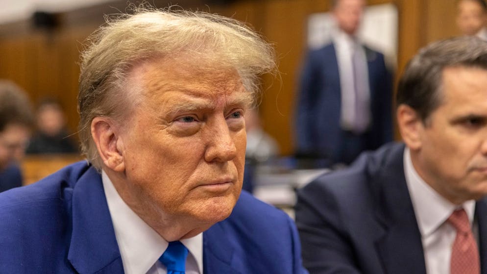 Schon in der vergangenen Woche hatte Richter Juan Merchann den Ex-Präsidenten gewarnt, dass er bei weiteren Missachtungen des Redeverbots im Gefängnis landen könnte.