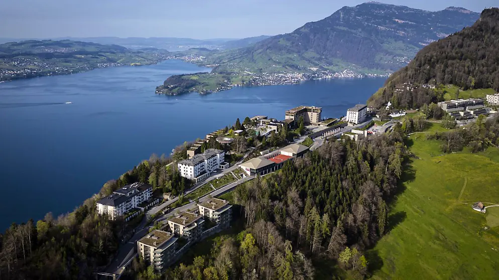 Das Resort auf dem Bürgenstock, in dem die Konferenz stattfinden soll, thront hoch über dem Vierwaldstättersee. (Archivaufnahme)