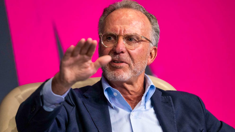 Ex-Bayern-Boss Karl-Heinz Rummenigge wünscht sich mehr Diskretion bei der Trainersuche.