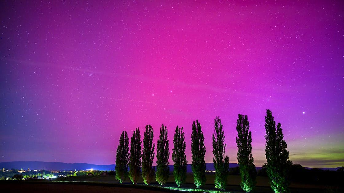 Weather: Strongest solar storm since 2003 triggers Swiss northern lights