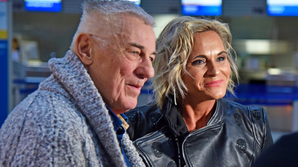 Speiseröhren-OP geglückt. Heinz Hoenigs Frau: «Mein Mann hat sich mit allem arrangiert»