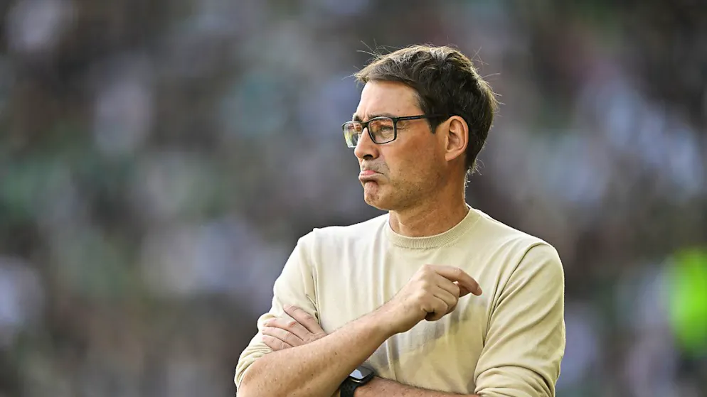 Servettes Trainer René Weiler muss sich in St. Gallen mit einem Punkt zufrieden geben