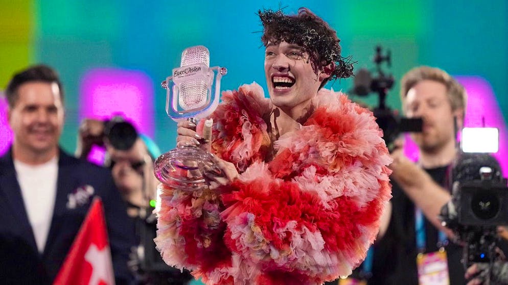 Felice e commosso. Nemo dopo la vittoria all'ESC: «Non ci credo, mi sembra ancora un sogno»