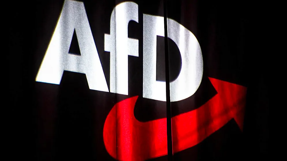 ARCHIV - Das Bundesamt für Verfassungsschutz hat die AfD nach einem Urteil des nordrhein-westfälischen Oberverwaltungsgerichts zu Recht als rechtsextremistischen Verdachtsfall eingestuft. Foto: Sina Schuldt/dpa