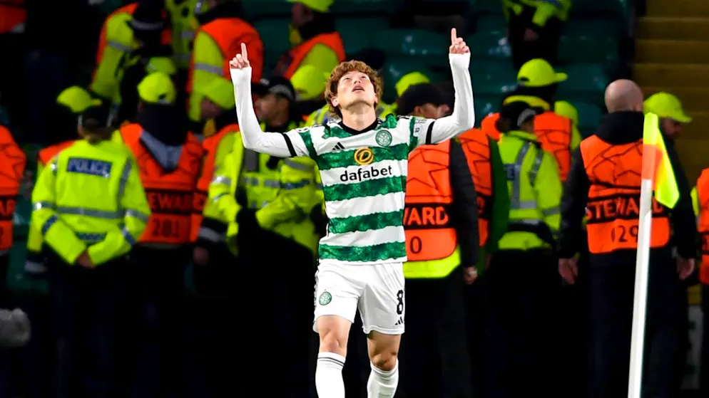 Celtic Glasgow mit  Kyogo Furuhashi ist wie in den letzten beiden Jahren schottischer Meister