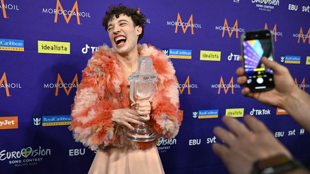 «The Code» stürmt die Charts. Nemo ist verstummt – trotz weltweiten Erfolgs