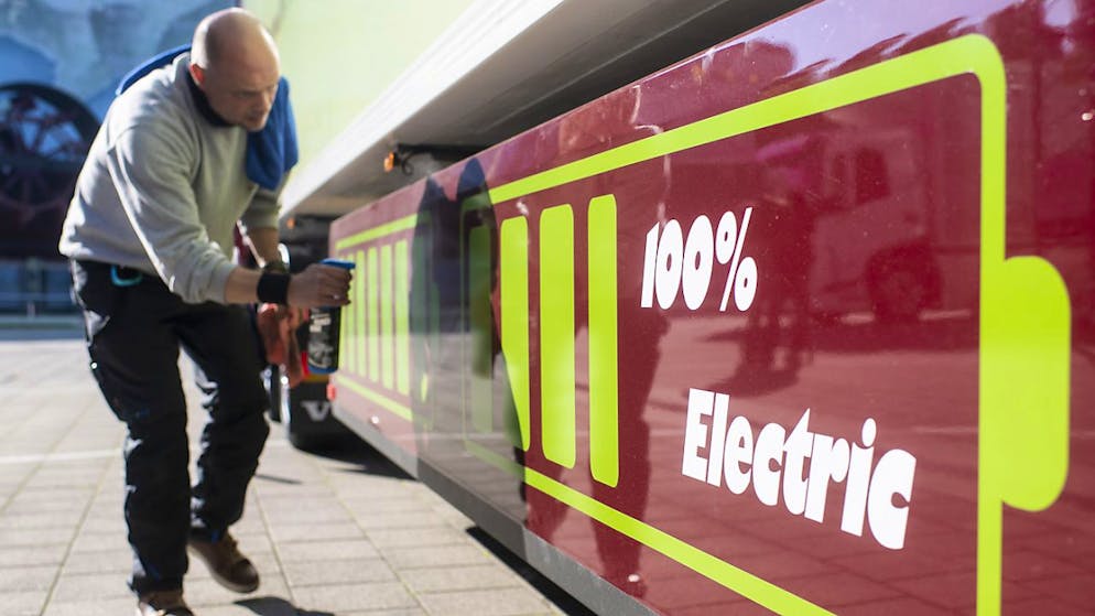 Anche i TIR possono essere alimentati con la corrente.