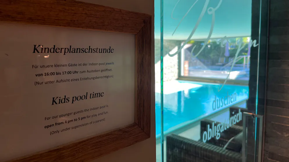 Kinder willkommen: Im Spa dürfen sich Kinder mit einer Begleitperson von 16 bis 17 Uhr aufhalten. Ein schönes und liebevolles Detail.