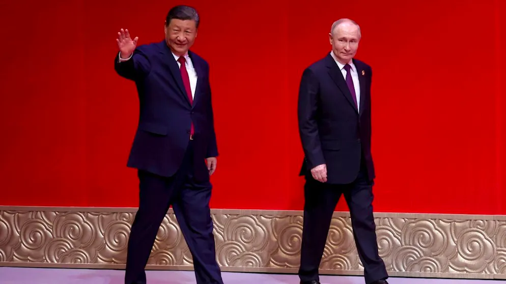 Der russische Präsident Wladimir Putin (r) hat den chinesischen Präsidenten Xi Jinping besucht. Foto: Alexander Ryumin/Pool Sputnik Kremlin/AP/dpa - ACHTUNG: Nur zur redaktionellen Verwendung und nur mit vollständiger Nennung des vorstehenden Credits