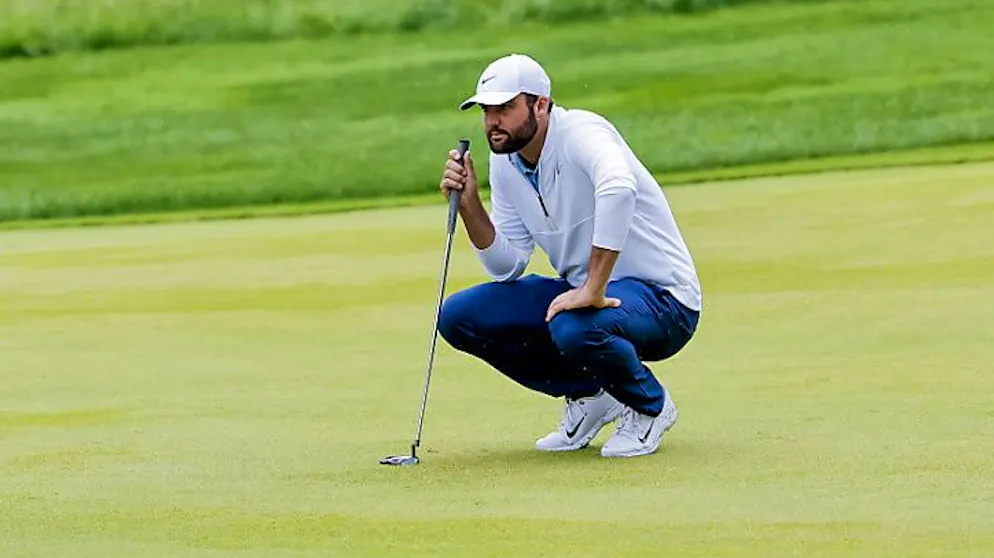 Scottie Scheffler liegt nach der 2. Runde der US PGA Championship in Louisville nur noch drei Schläge hinter dem Führenden Xander Schauffele.