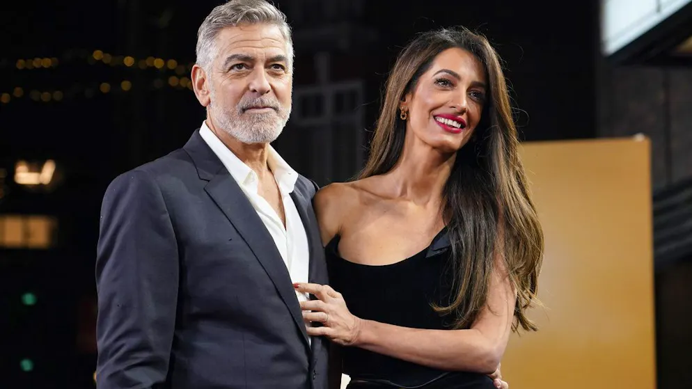 George Clooney und Amal Clooney am 3. Dezember 2023 in London.