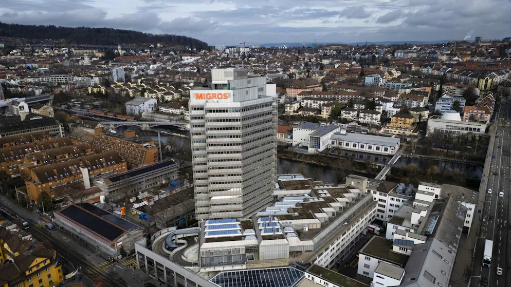 Migros-Hauptsitz am Zürcher Limmatplatz: Hier haben heute einige Mitarbeitende die Kündigung bekommen.