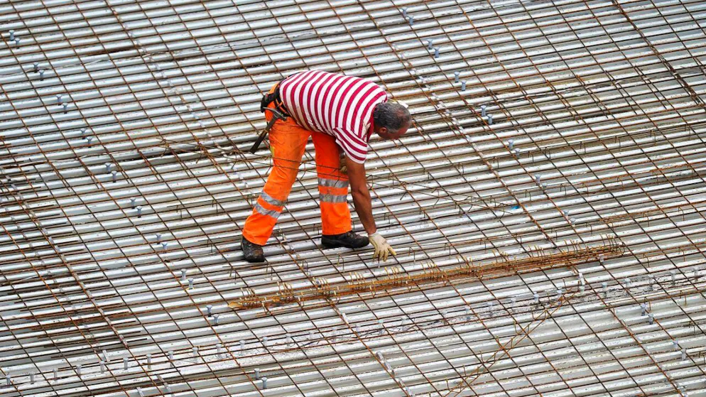 Zu den Arbeitsmarktkontrollen in der Eisenlegerbranche gibt es keine kantonalen Zahlen.