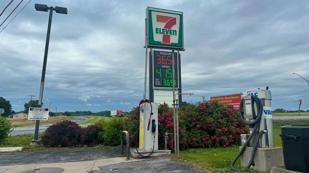 Eine Tankstelle in Frederick County. Auch der Benzinpreis spielt für Trump-Wähler bei der Wahl eine entscheidende Rolle.