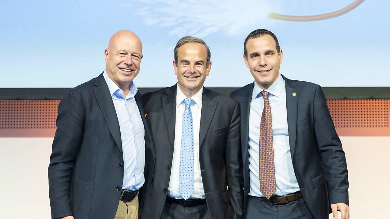 Parteien. Mitte-Präsident Pfister zuversichtlich für Kostenbremse-Initiative