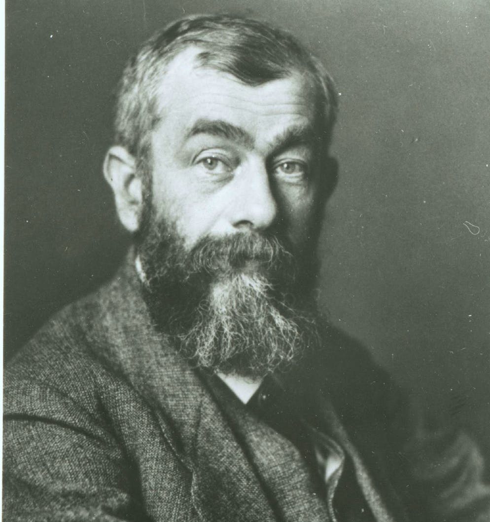 Immanuel Friedländer: Wer lebt hier denn so gefährlich?. Eine seltene Porträtaufnahme des berühmten Schweizer Vulkanologen. Das Foto dürfte um das Jahr 1930 entstanden sein. Da war Immanuel Friedländer 59 Jahre alt.