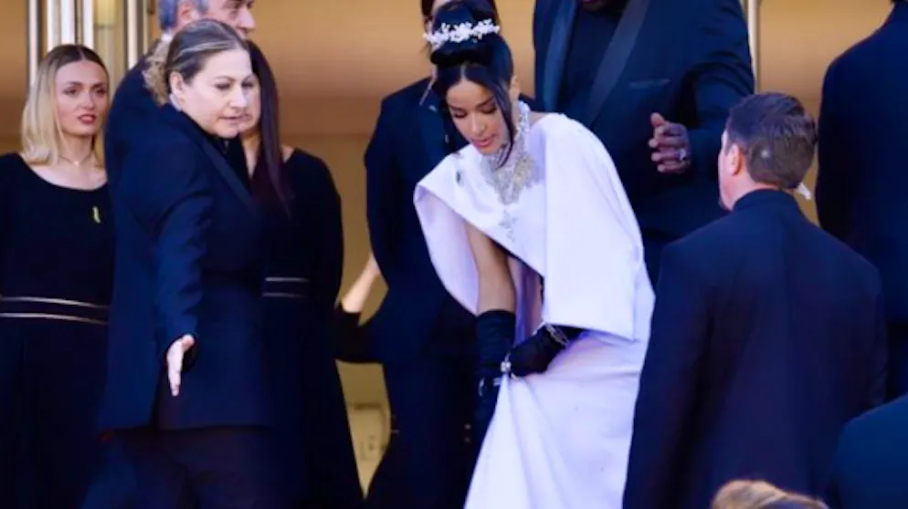 Ein weiterer Ausraster. Massiel Taveras flippt auf dem roten Teppich in Cannes aus