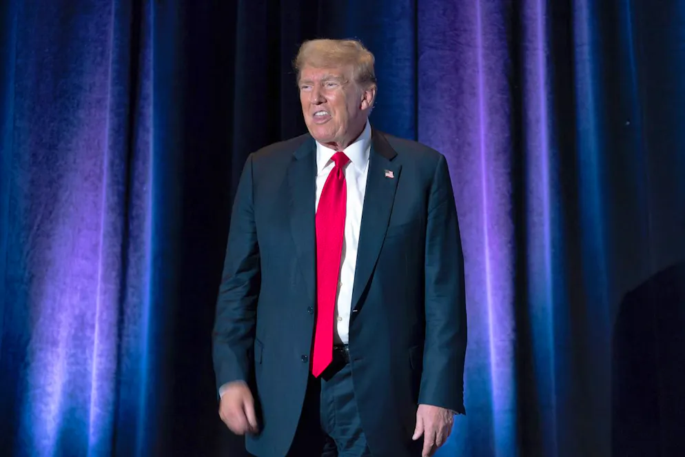 Ungwohnte Situation: Donald Trump auf der Bühne während eines Auftitts bei der Libertarian Party National Convention, bei der er ausgebuht und beleidigt wurde.