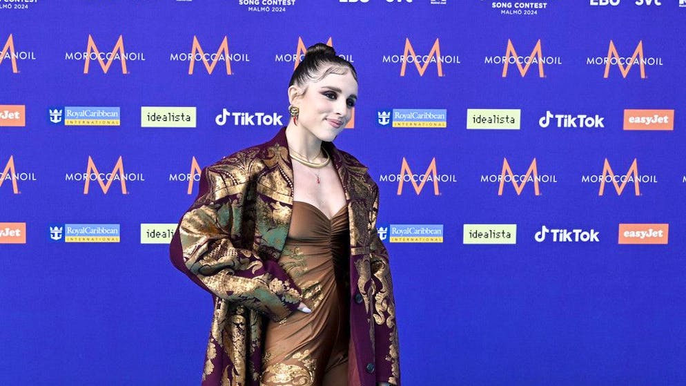 Firmacopie. Angelina Mango incontra i fan a Livorno