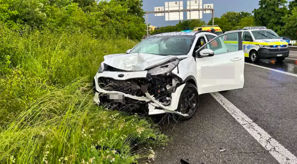An den Autos entstand grosser Sachschaden. 