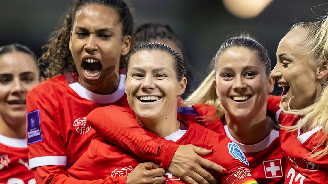 An Jemanden Schadlos Halten Frauen-Nationalteam: Schweizerinnen halten sich schadlos | blue News