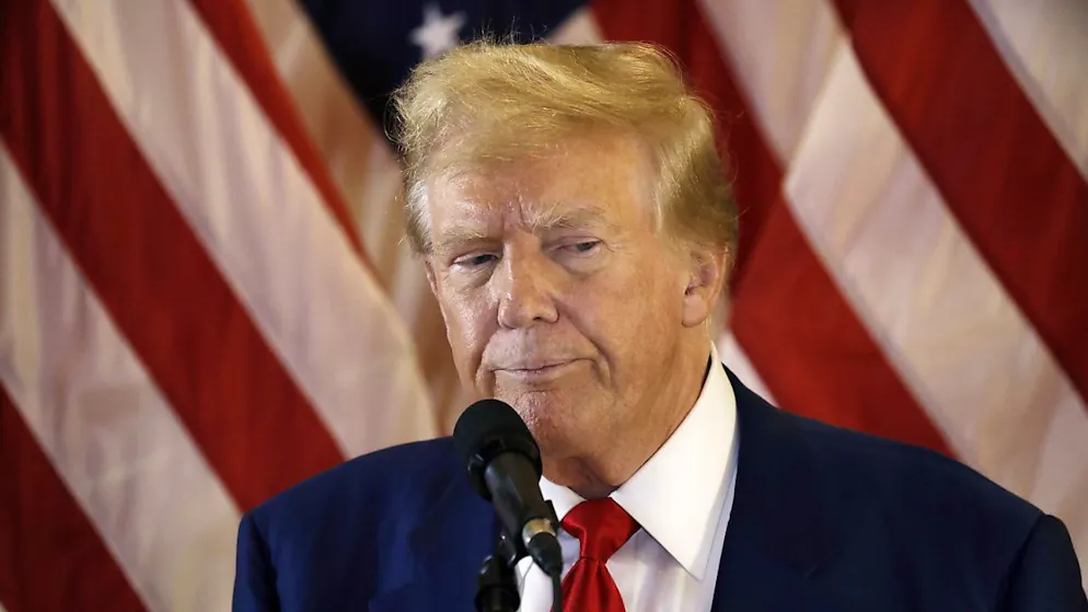 Donald Trump continua a reclutare seguaci.