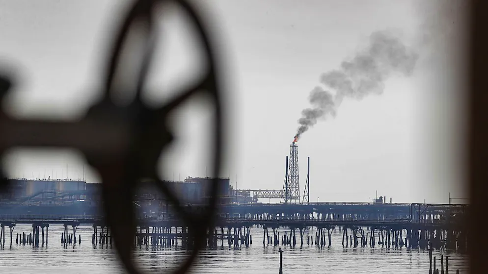 L'Opec+ vuole mantenere alti i prezzi.