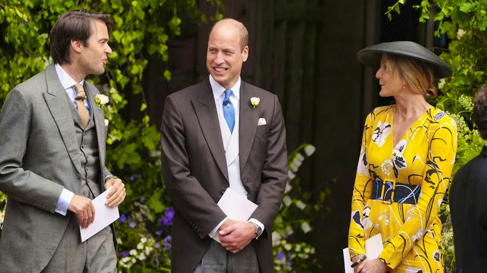 Aristocrazia britannica. Il principe William avvistato al «matrimonio dell'anno»... da solo