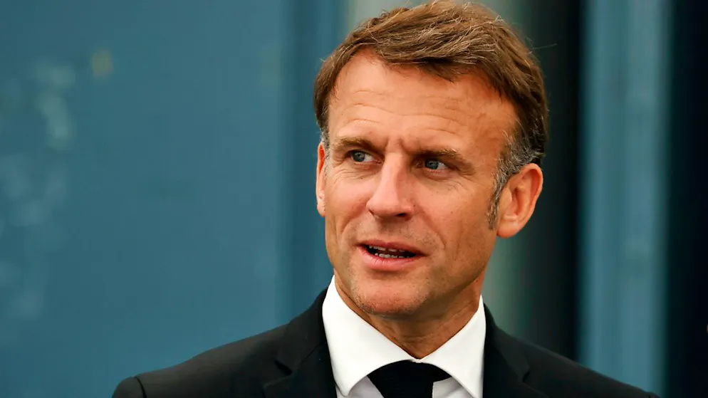 Nell'intervista il presidente francese Emmanuel Macron afferma di aver "ascoltato il popolo francese, questo è il momento di un chiarimento".