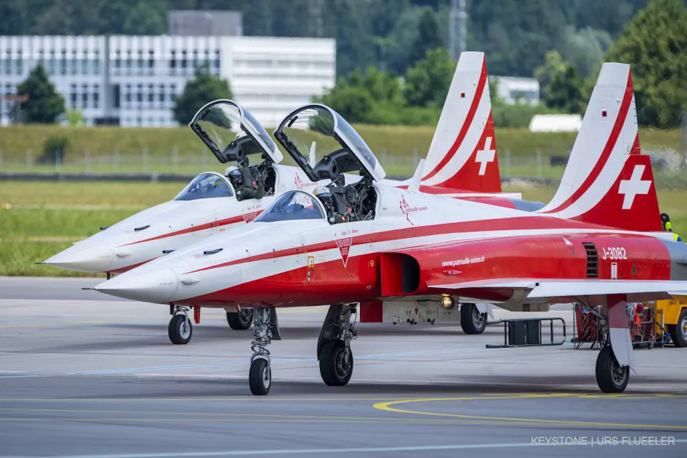 Die Patrouille Suisse soll eine Show liefern. Diese muss aber zuerst vom Vorarlberg abgesegnet werden.