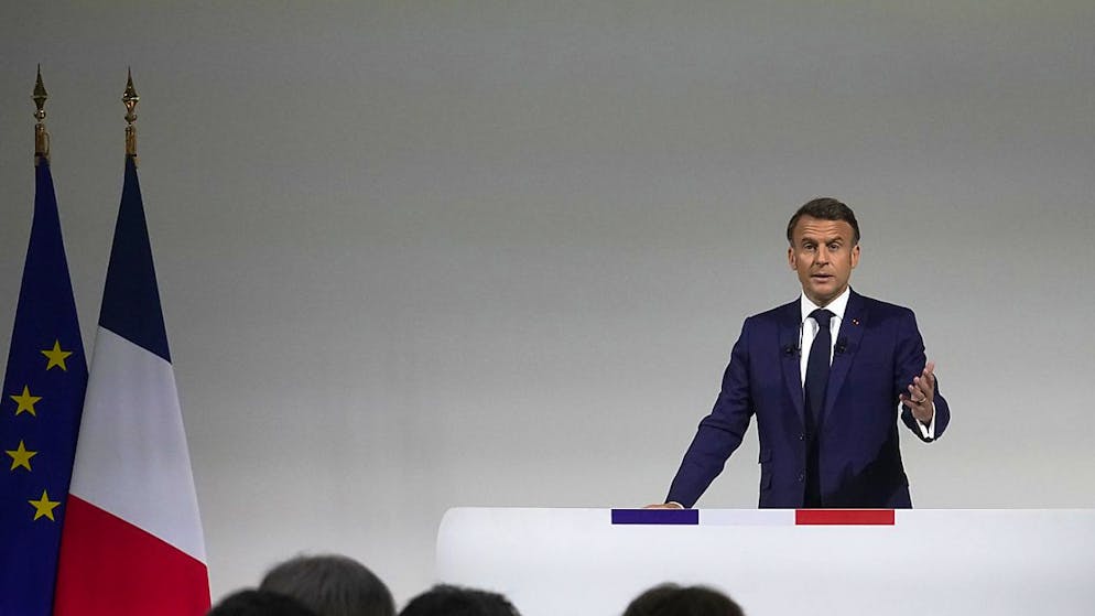 Il presidente francese Emmanuel Macron ha detto che non farà una campagna per le prossime legislative.